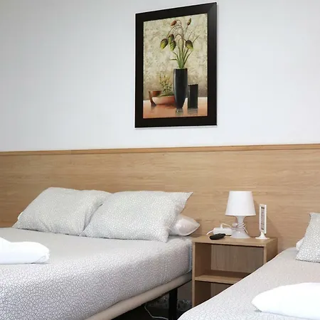 Hostal Milmarcos-3
